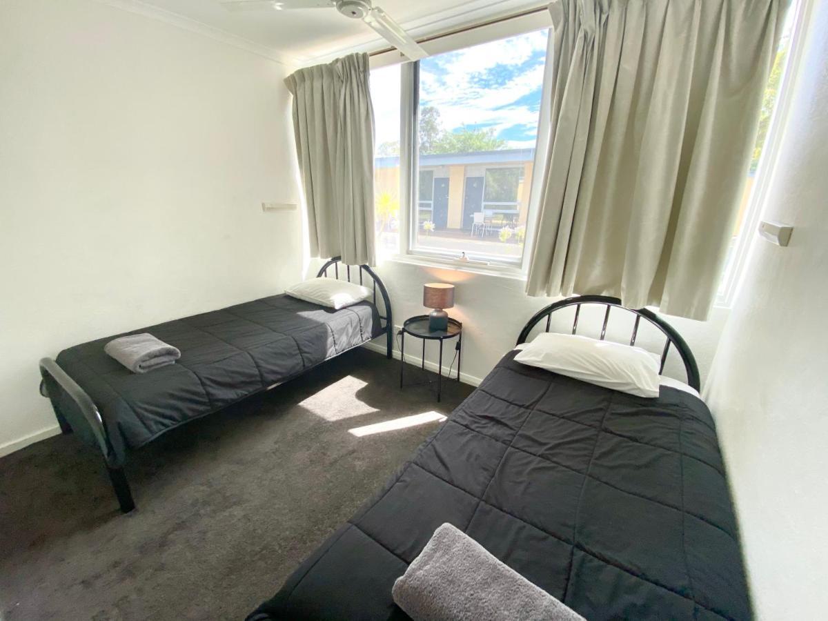 William Macintosh Motor Lodge Наракоорт Экстерьер фото