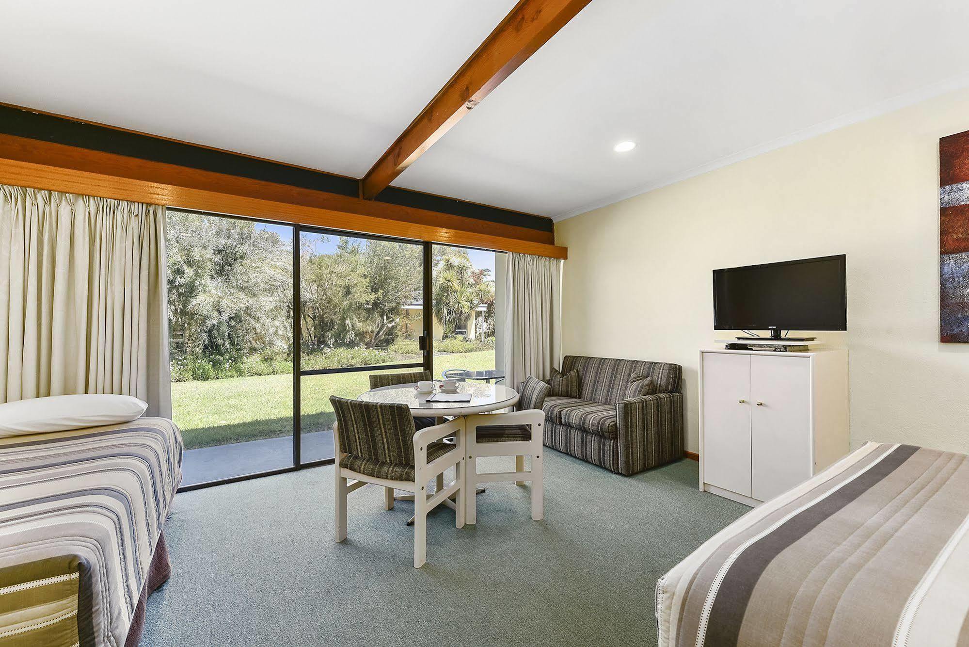William Macintosh Motor Lodge Наракоорт Экстерьер фото
